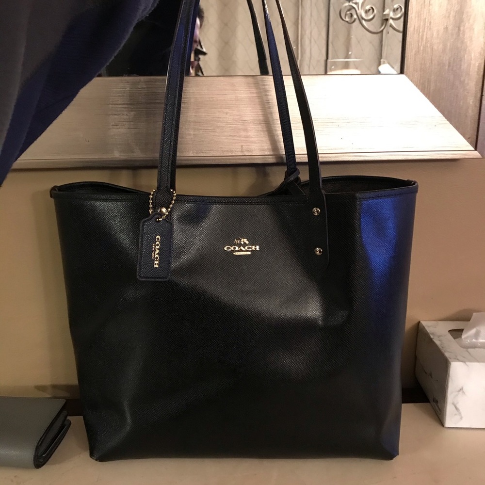 COACH REVERSIBLE TOTE